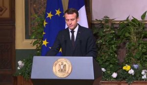 Egypte: Macron évoque les droits humains avec al-Sissi