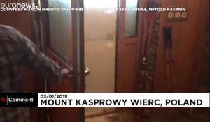 Pologne : trois météorologues piégés par la neige