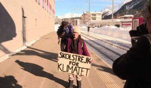 Davos : une jeune militante suédoise interpelle sur le climat