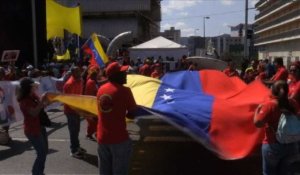 Venezuela: manifestation pour célébrer Chavez et Maduro