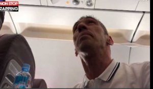 Un passager musulman, persuadé qu'on lui a servi du porc, s'emporte contre une hôtesse de l'air (vidéo)