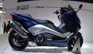 2017 Yamaha T-MAX 530 SX DX [SALON DE MILAN] : le T-MAX de l'ère numérique (prix, nouveautés, équipements)