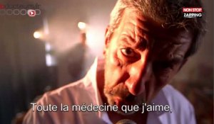 Michel Cymes reprend du Johnny Hallyday pour sa dernière du "Magazine de la santé" (Vidéo)