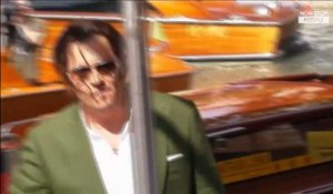 Johnny Depp métamorphosé : Amaigri et le teint blême, il inquiète ses fans (Photo)