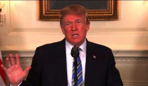 "Répondez à la haine par l'amour" dit Trump, sans parler d'armes