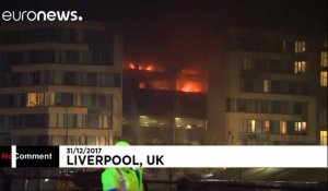 Impressionnant incendie à Liverpool
