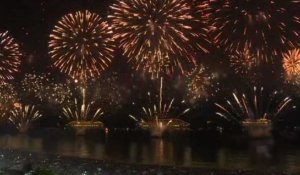 Nouvel An/Brésil: feu d'artifice au dessus de Copacabana