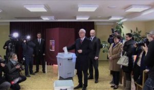 Présidentielle tchèque : vote du candidat pro-européen J. Drahos