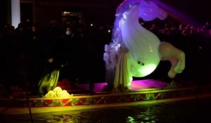 Venise: spectacle aquatique pour le coup d'envoi du Carnaval