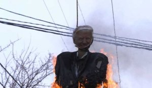 Cisjordanie: des effigies de Trump et Pence brûlées par la foule