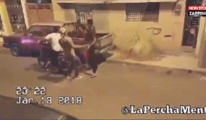 Brésil : Deux voleurs braquent des hommes, mais deviennent les victimes (Vidéo)