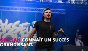 Orelsan en couple : le rappeur file le parfait amour avec Ahélya