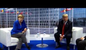 Trump rencontre Merkel en marge du sommet de l'Otan