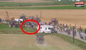 Tour de France : des agriculteurs gazent les coureurs (Vidéo)