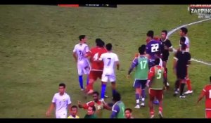 Football : énorme bagarre générale lors d'un match international U23 (vidéo)