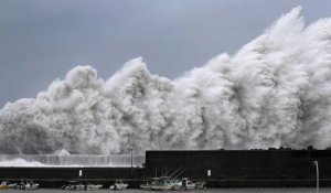 Le Japon face au puissant typhon Jebi, le plus violent depuis 25 ans