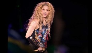 Shakira. Un collier orné d'un symbole nazi en vente pour sa tournée