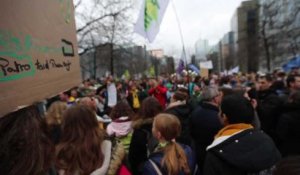 Manifestation pour le climat : 65.000 personnes dans les rues de Bruxelles 