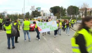 "Gilets jaunes": barrage filtrant à Marseille