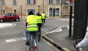Alençon. Des réfugiés sensibilisés à la sécurité routière à vélo 