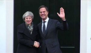 Theresa May à La Haye pour parler du Brexit avec Mark Rutte