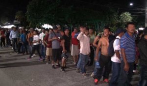 Des centaines de Salvadoriens sont en route pour les USA
