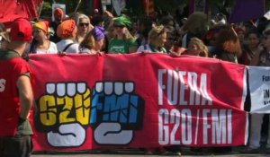 Les Argentins protestent contre le G20 à Buenos Aires