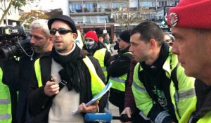 Lorient. Les Gilets jaunes demandent la destitution de Macron