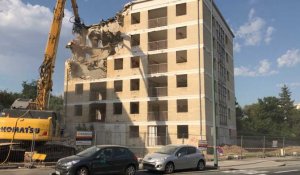 Démolition de bâtiments vétustes rue D'Auge