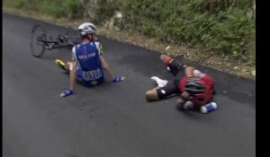 Tour de France : l'énorme chute de Richie Porte - ZAPPING TÉLÉ DU 10/07/2017
