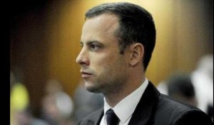 Oscar Pistorius en larmes à son procès