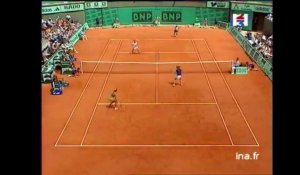 Double dames Kournikova Hingis contre les soeurs Williams
