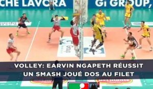 Volley: Earvin Ngapeth réussit un smash joué dos au filet