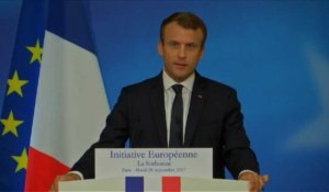 Macron: L'Europe est "trop faible, trop lente, trop inefficace"