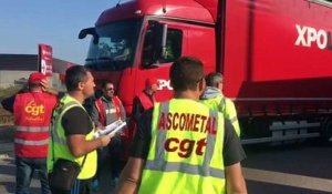 Vidéo - Grève des routiers : sur le barrage filtrant de Lavéra à Martigues