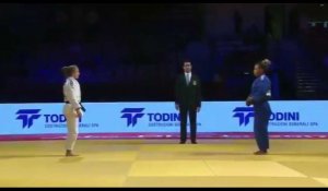 Judo : une Marocaine refuse de serrer la main de son adversaire Israëlienne (vidéo)