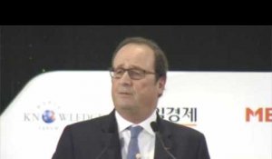Le cadeau en or de François Hollande à Michel Drucker