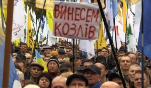 Ukraine: manifestation pour réclamer une cour anticorruption