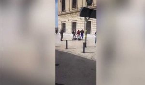 Attentat à la gare Saint-Charles de Marseille : les images exclusives quelques secondes après l'attaque
