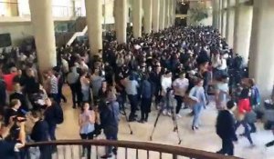 Attentat à Marseille : la minute de silence à la faculté de médecine de La Timone en hommage aux victimes