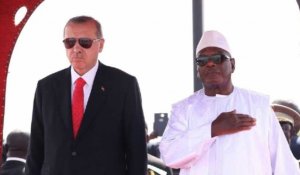 Erdogan arrive au Mali, dernière étape de sa tournée africaine