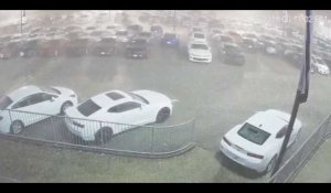 Etats-Unis : Une averse de grêle détruit les voitures neuves d'un concessionnaire (Vidéo)