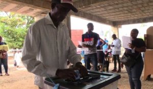 La Sierra Leone a commencé à voter pour son prochain président