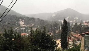 Marseille : il neige aussi dans le secteur de Luminy