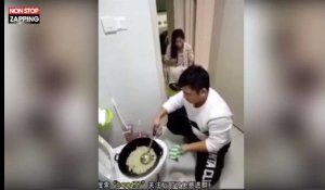Chine : Il fait cuire ses plats dans ses toilettes, les images insolites (Vidéo)