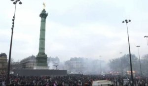 Paris: cheminots et fonctionnaires se rejoignent à Bastille