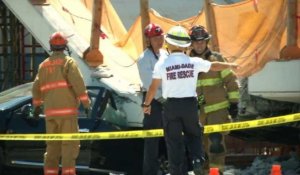 Miami: les secours sur les lieux du pont piétionnier effondré