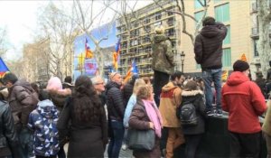 Manifestations à Barcelone après l'arrestation de Puigdemont