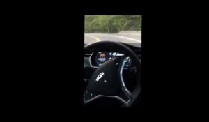 Tesla Model S P85D Autopilot