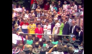 Podium final du Tour de France 1982 : Bernard Hinault vainqueur pour la quatrième fois